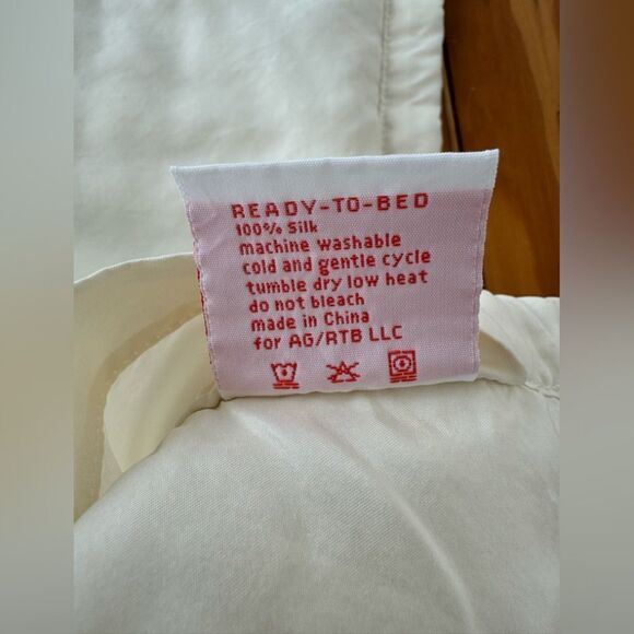 Ann Gish Pillowshams - Picture 6 of 6